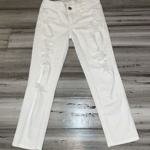 American Eagle White Crop Pants